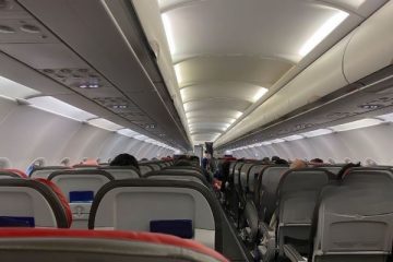 Best economy seats for tall passengers