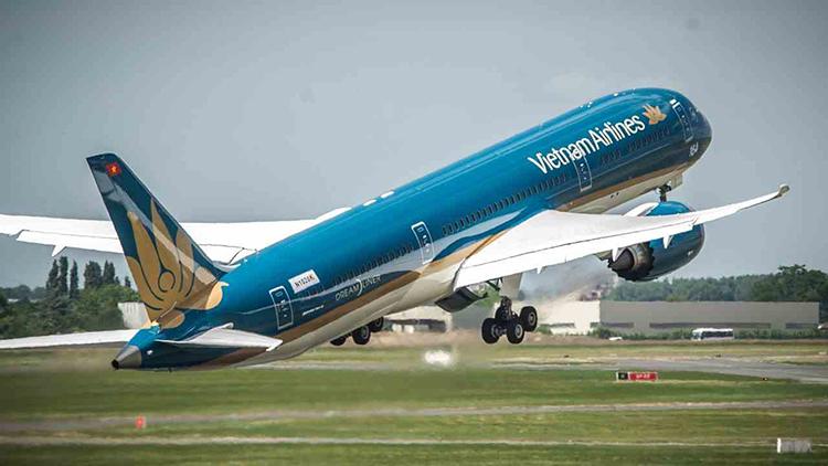 Boeing 787 tail strike